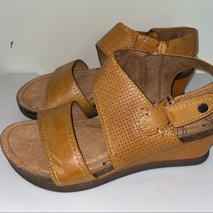 Cobb Hill Wedges - Good as new!